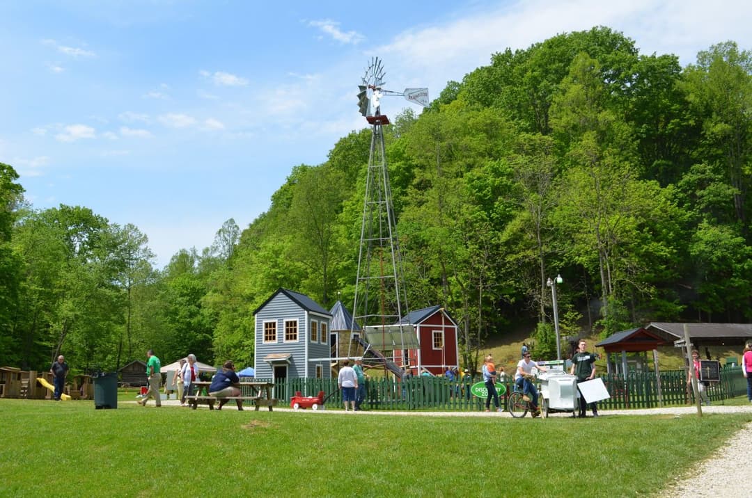 Heritage Farms Discovery Zone